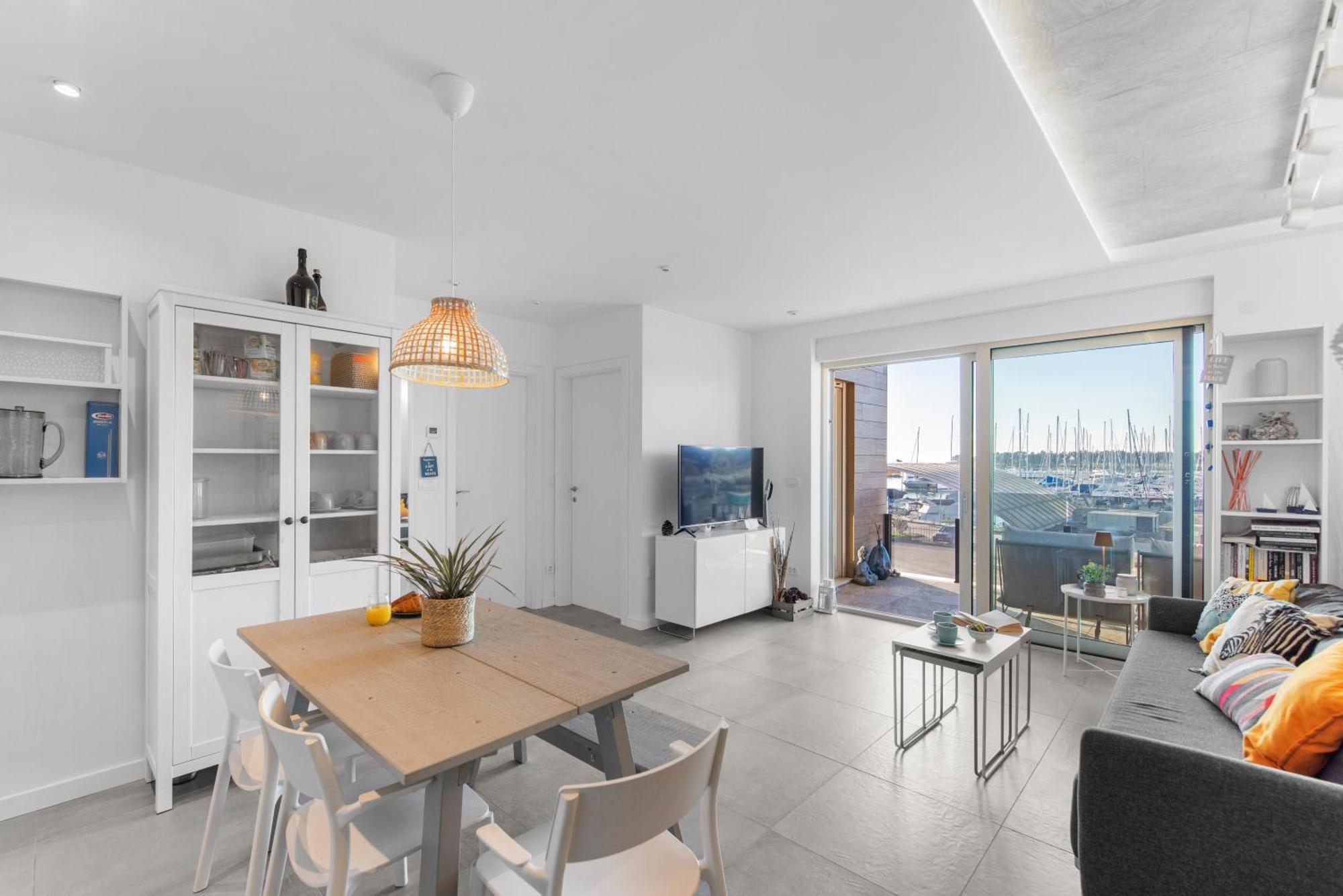 Novigrad Istria Apartments Mia מראה חיצוני תמונה